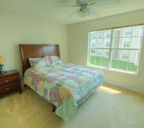 Crescent Pointe Apartments - Seneca, SC