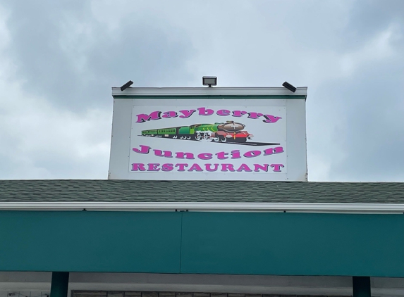 Mayberry Junction - Manteno, IL