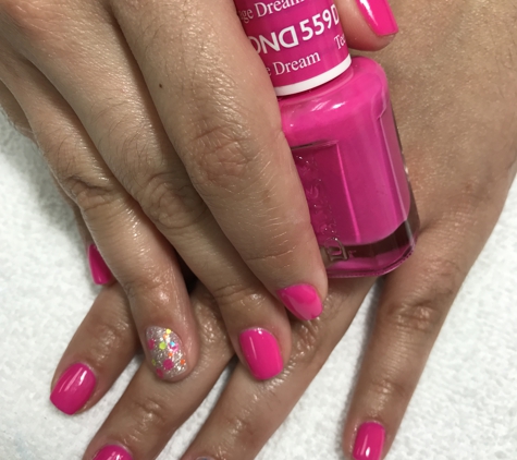 Anna nails spa - Hollywood, FL