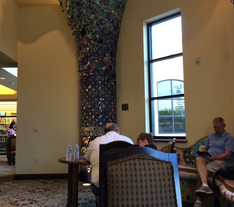 Camarillo Public Library - Camarillo, CA