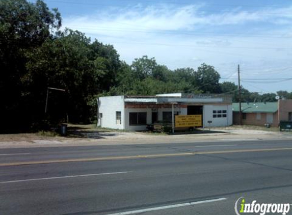 California Custom Garage - Haltom City, TX