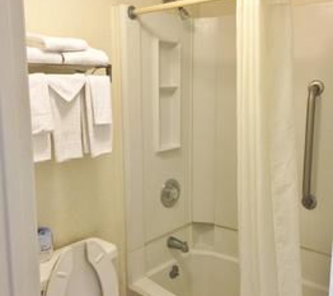 Country Hearth Inns and Suites - Kissimmee, FL