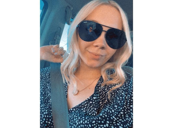 Samantha Everitt - Raceview, QLD. Blonde hair gals!