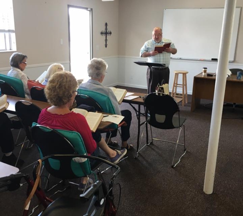 1st Church of God-Reno Anderson Indiana - Reno, NV. Dr. Sutton leading worship