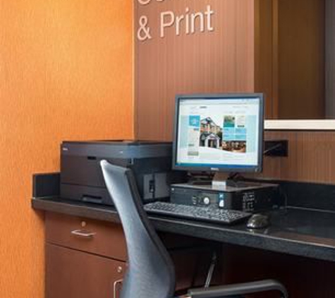 Fairfield Inn & Suites - Peru, IL