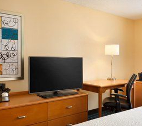 Fairfield Inn & Suites - Plano, TX