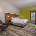 Holiday Inn Express & Suites Phoenix Airport by IHG