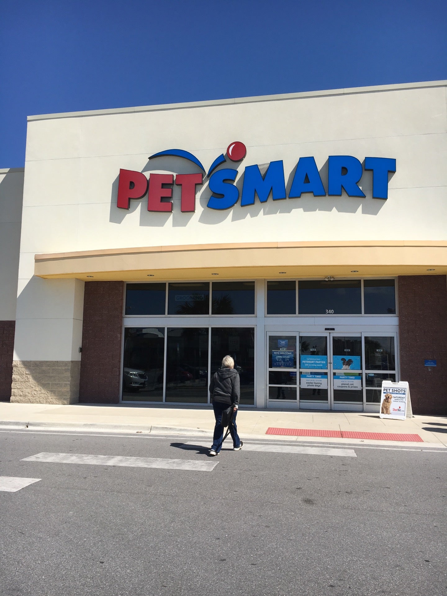 Petsmart near store me phone number