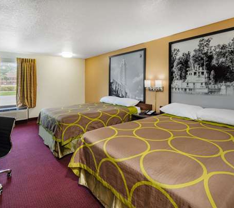 Super 8 by Wyndham Kinder/Coushatta near Casino - Kinder, LA