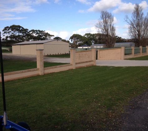 Macca Excavations - Ob Flat, SA. A driveway makeover