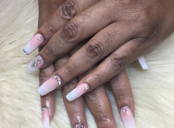 Champions Nails and Spa - Davenport, FL