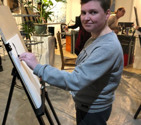 Adelaide Art Classes - Largs North, SA. My fun experience working with charcoal