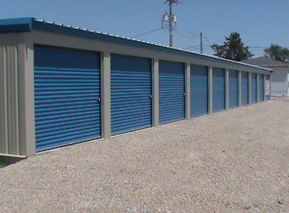 R&R Self Storage - Atalissa, IA