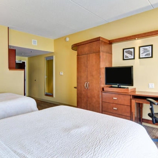 Courtyard by Marriott - Bridgeport, WV