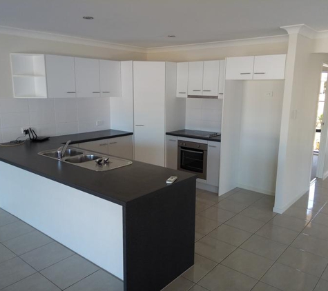 Mel's Contracting Services - O'connell, QLD