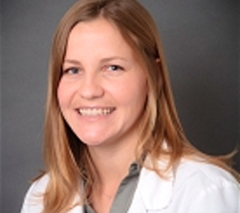 Lauren Barnes, MD - Long Beach, CA