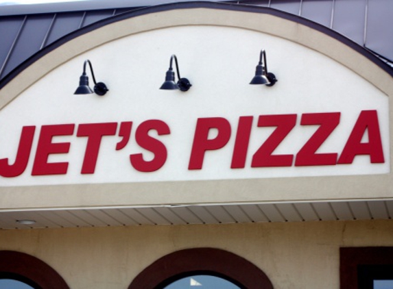 Jet's Pizza - Livonia, MI