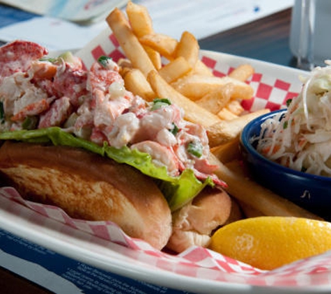 Goldenrod Restaurant Drive-In - Manchester, NH