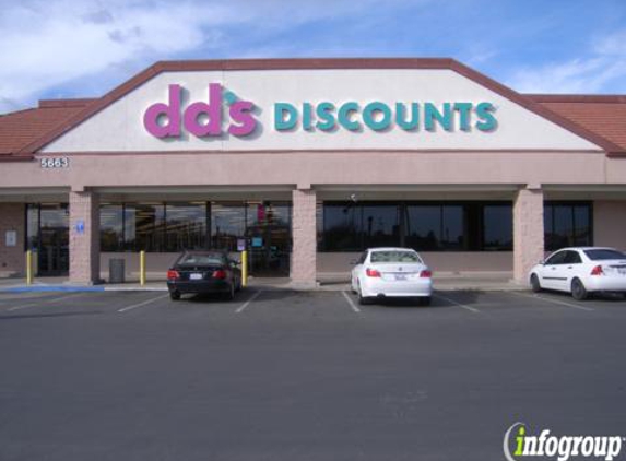 DD's Discounts - Fresno, CA