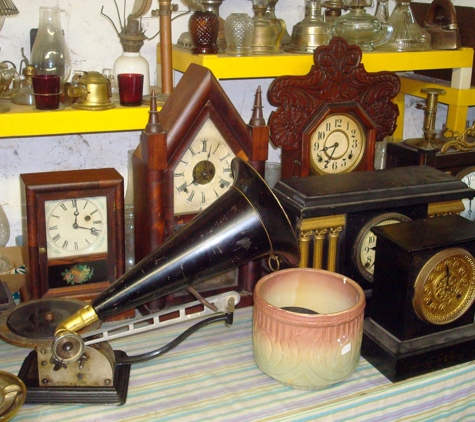 Antique Brokers Inc - Kissimmee, FL