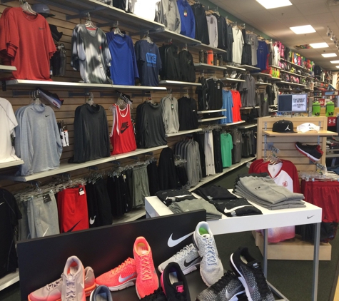 Hibbett Sports - Plant City, FL