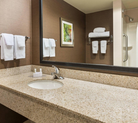 Fairfield Inn & Suites - Springdale, AR