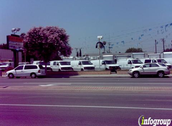 La Puente Auto & Tire - La Puente, CA