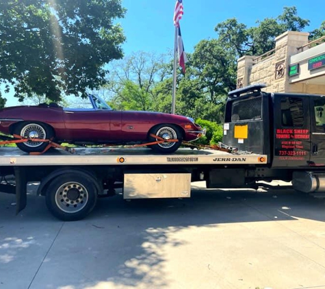 Black Sheep Towing and Recovery - Kingsland, TX