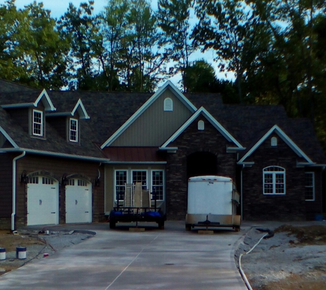 Chris' s Custom Home Improvements - Bardstown, KY. House we did doctor and aluminum on in Bardstown, Ky