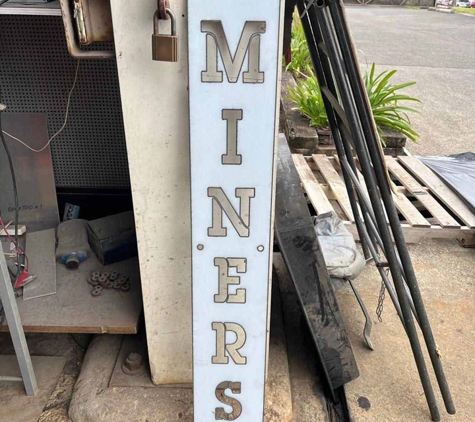 XPiggy Customs - Unanderra, NSW