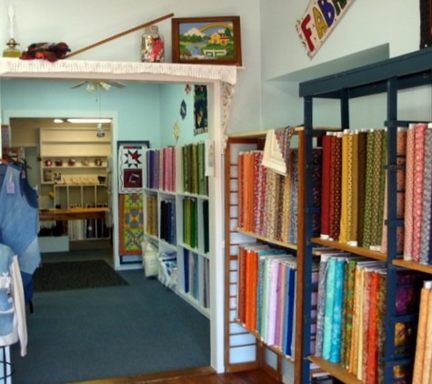 The Thistle Quilt Shop and Fabric Store - Pierce City, MO