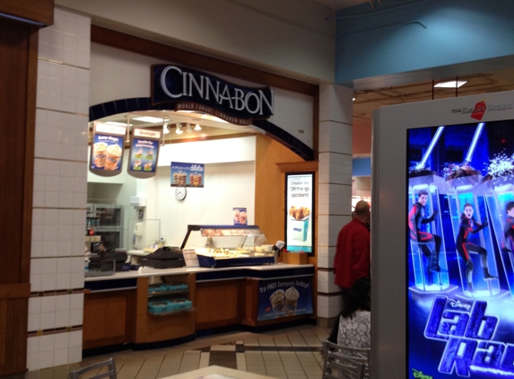 Cinnabon - Glendale, CA