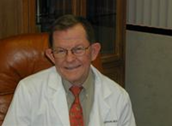 Clive E Roberson, MD - West Palm Beach, FL