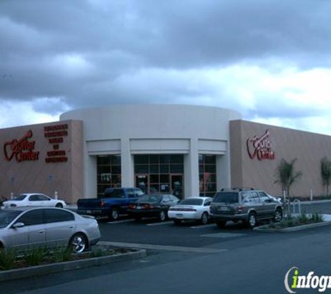 Guitar Center - Northridge, CA