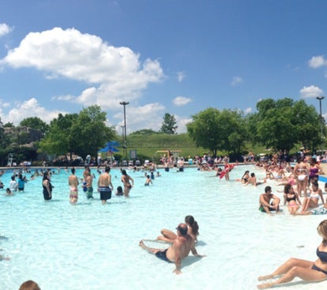 Troy Family Aquatic Center - Troy, MI