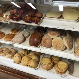 El Gallo Bakery - Los Angeles, CA