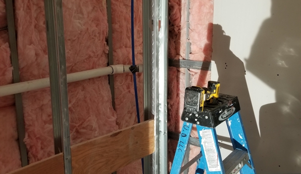 UNIVERSAL DRYWALL LLC - Minneapolis, MN