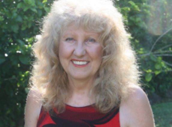Glenys Anderson O.A.M. - Daisy Hill, QLD