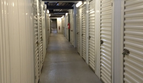 Extra Space Storage - Somerville, MA