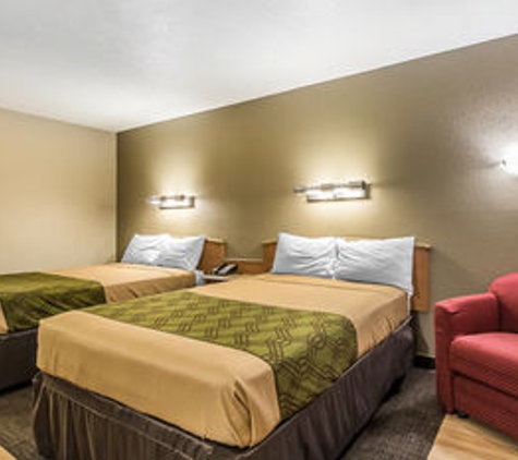 Econo Lodge - Bowling Green, KY