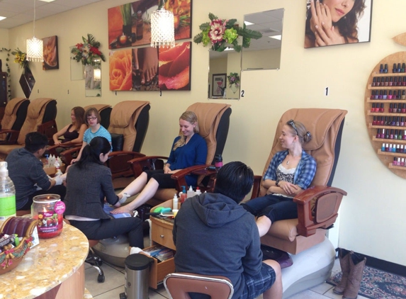 Nail Elite Spa - Asheville, NC