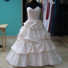 Julia's Alterations/Bridal Seamstress and Tailor Shop