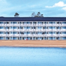 Fairview Beachfront Inn - Hotels
