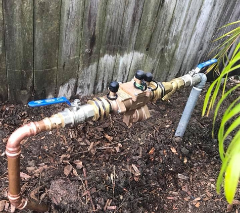 McGill plumbing and gas - Beaconsfield, QLD