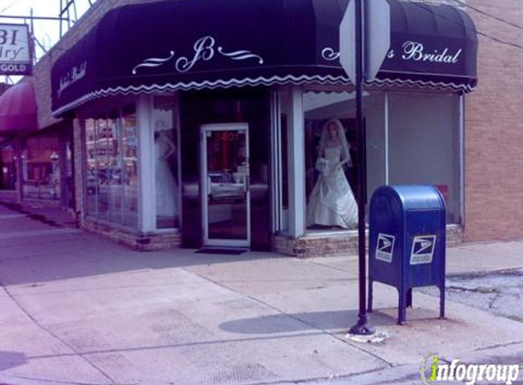 Jackie's Bridal - Chicago, IL