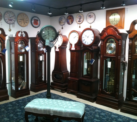 Braxton's Clock World - Loganville, GA