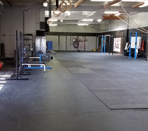 Movement IQ Physical Therapy - Fullerton, CA