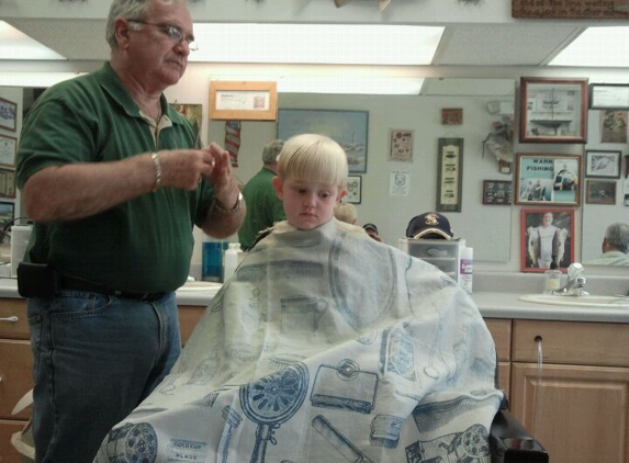 John's Barber Shop - Deland, FL