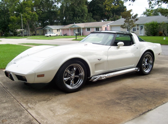 Action Speed and Custom - Daytona Beach, FL. 79 'Vette, fully restored inside and out. 435hp engine and 4 speed automatic trans.