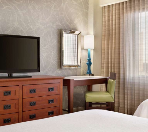 Embassy Suites by Hilton San Antonio Airport - San Antonio, TX